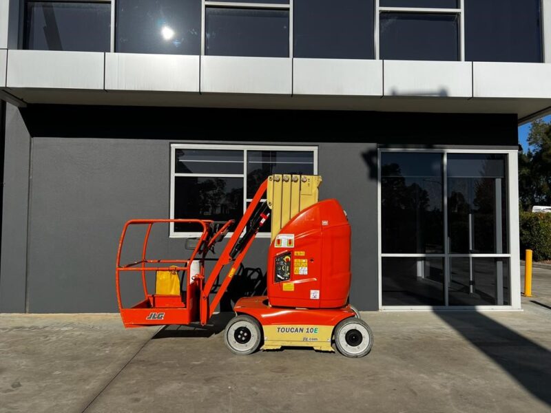 Used Boom Lift JLG for sale. Need to buy a boom lift?