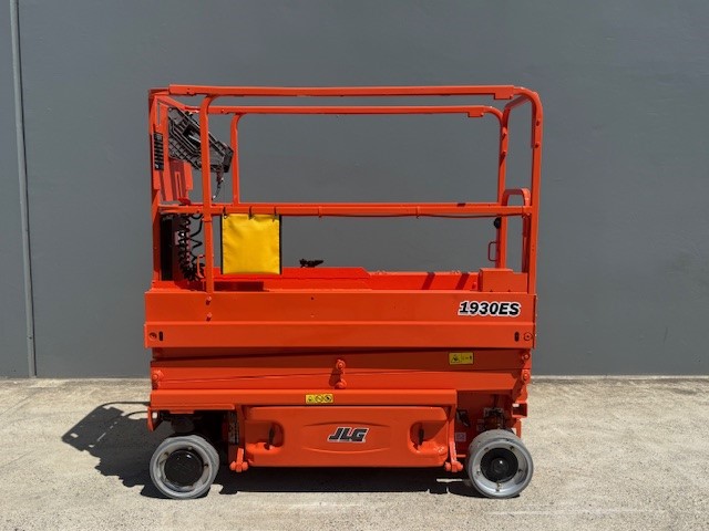 Used Scissor Lift JLG1930ES